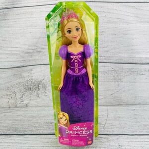 Disney Princess Rapunzel Tangled Fashion Doll Toy NEW